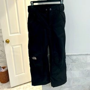 The North Face boys ski pants size M (10-12)
